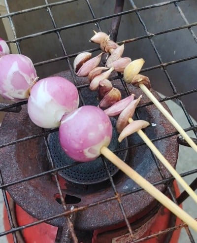 วิธีทำ ต้มยำกุ้งเห็ดฟางน้ำใส วิธีทำ ต้มยำกุ้งเห็ดฟางน้ำใส