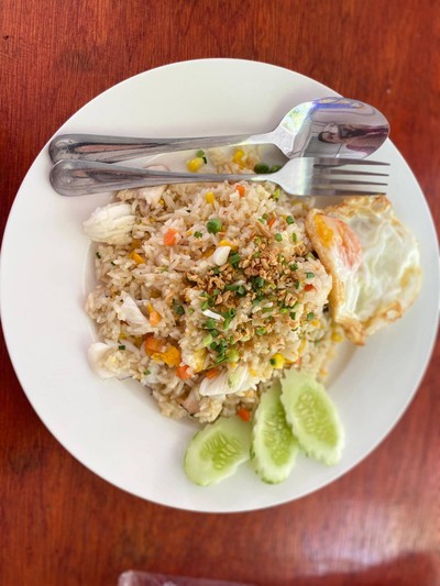 ข้าวผัดไก่