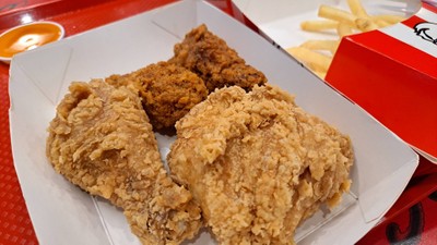 อาหาร หรือ เครื่องดื่ม