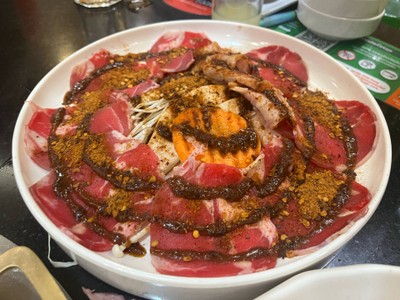 ชุดหม่าล่าเนื้อ