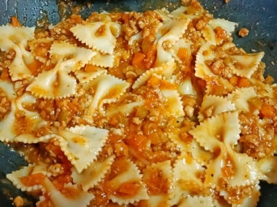 วิธีทำ Farfalle Bolognese / Bolognese Sauce/ Bolognese Pasta ซอสโบลองเนส