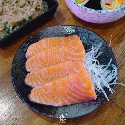 บุฟเฟ่ต์ปิ้งย่างเกาหลี SINSA Korean BBQ & Bar