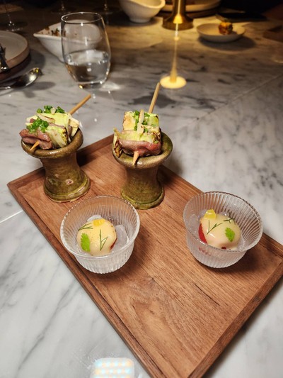 อาหาร หรือ เครื่องดื่ม