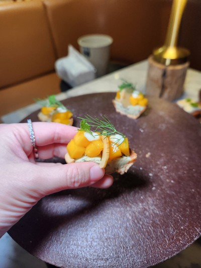 อาหาร หรือ เครื่องดื่ม