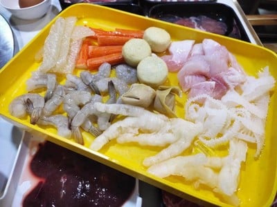 อาหาร หรือ เครื่องดื่ม