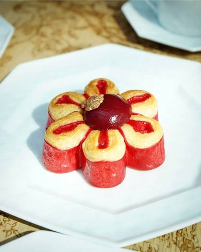 Café Dior by Mauro Colagreco