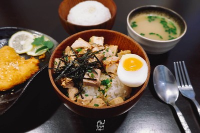 Karawa ramen - คารวะราเมน ราเมนต้นตำรับญี่ปุ่น