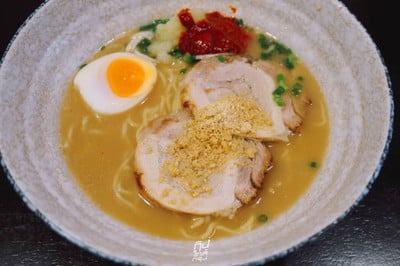 Karawa ramen - คารวะราเมน ราเมนต้นตำรับญี่ปุ่น