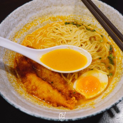 Karawa ramen - คารวะราเมน ราเมนต้นตำรับญี่ปุ่น