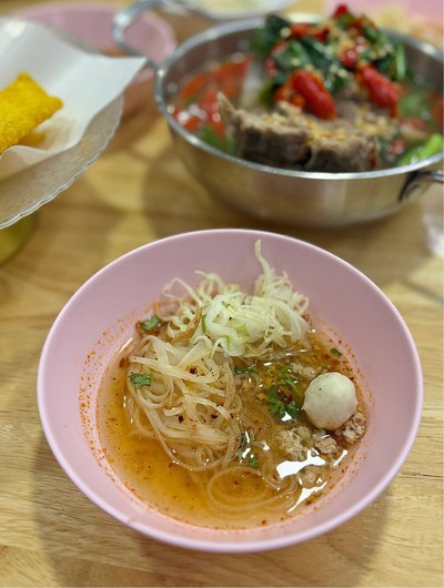 🍜 ก๋วยเตี๋ยวต้มยำ. (ราคา 7 บาท.)