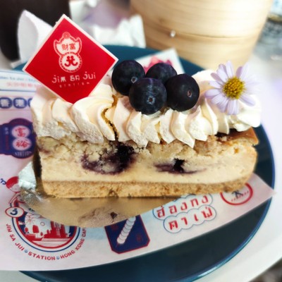 บลูเบอร์รี่ชีสครัมเบิ้ล