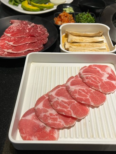 สันคอหมูสไลด์