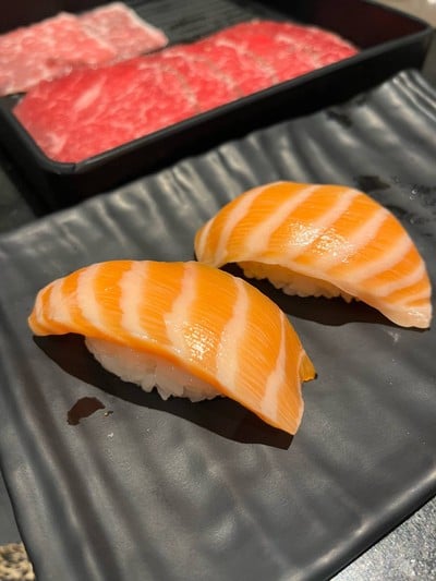 ซูชิปลาแซลมอน