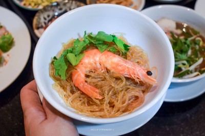 BlueSpice Cafe บุฟเฟต์ข้าวต้มไนท์มาร์เก็ต ย่านทองหล่อ