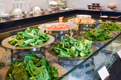 BlueSpice Cafe บุฟเฟต์ข้าวต้มไนท์มาร์เก็ต ย่านทองหล่อ