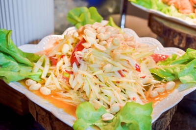 BlueSpice Cafe บุฟเฟต์ข้าวต้มไนท์มาร์เก็ต ย่านทองหล่อ