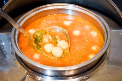 BlueSpice Cafe บุฟเฟต์ข้าวต้มไนท์มาร์เก็ต ย่านทองหล่อ