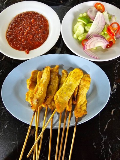 หมูสะเต๊ะ