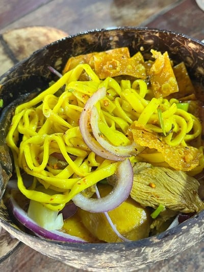 ข้าวซอยรวมมิตร