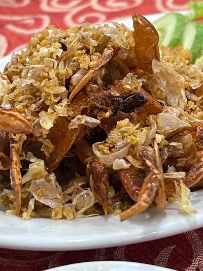 ปูนิ่มทอดกระเทียม