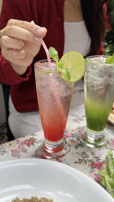 Strawberryและ Kiwi Soda