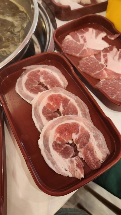 หมูม้วน