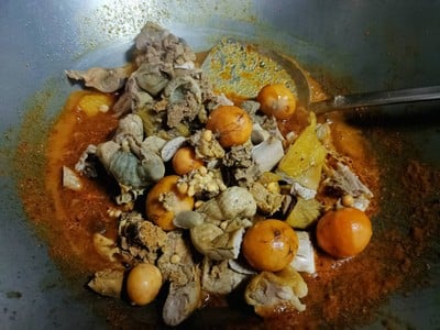 วิธีทำ ไก่บ้านผัดพริกแกง วิธีทำ ไก่บ้านผัดพริกแกง
