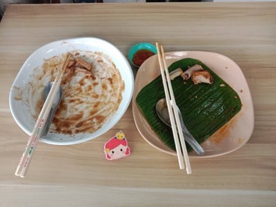 อาหาร หรือ เครื่องดื่ม