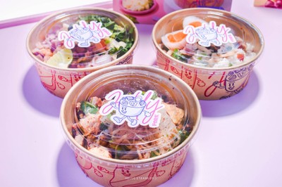 “Jolly Pork” ร้านข้าวขยำหมูเจ้าแรกในไทย