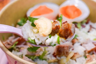 “Jolly Pork” ร้านข้าวขยำหมูเจ้าแรกในไทย