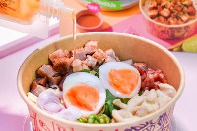 “Jolly Pork” ร้านข้าวขยำหมูเจ้าแรกในไทย