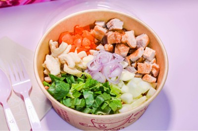 “Jolly Pork” ร้านข้าวขยำหมูเจ้าแรกในไทย