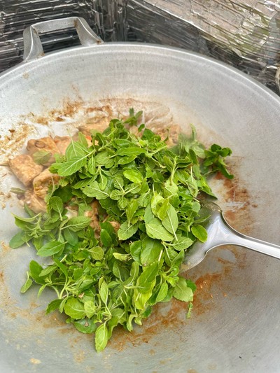 วิธีทำ ผัดกะเพราเทมเป้(สูตรคลีน... มั้ง)