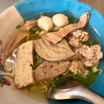 บะหมี่น้ำ