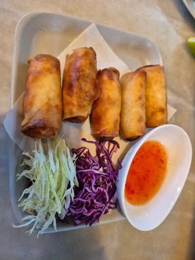 ปอเปี๊ยะผัก