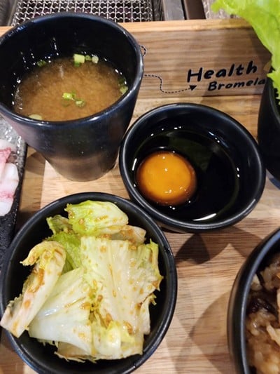 Yakin Yakiniku บรรทัดทอง