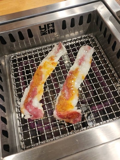 Yakin Yakiniku บรรทัดทอง