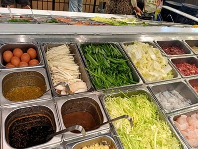 อาหาร หรือ เครื่องดื่ม