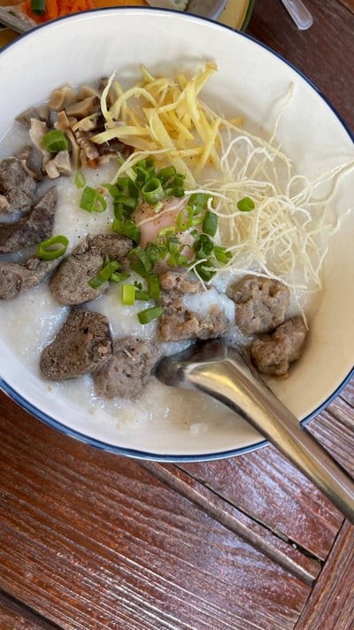 โจ๊กหมูเด้ง