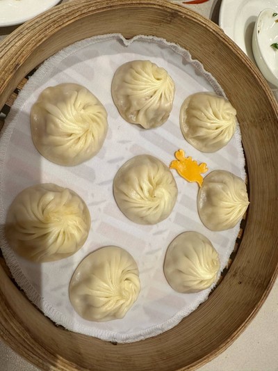 เสี่ยวหลงเปา (8 ชิ้น)