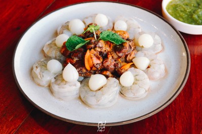 "เสือจิ้มจุ่ม" ร้านอาหารอีสานสุดแซ่บ บรรยากาศดี ย่านรามคำแหง