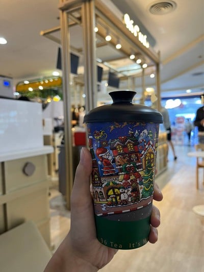 ชาดอกหอมหมื่นลี้ + ครีมชีส