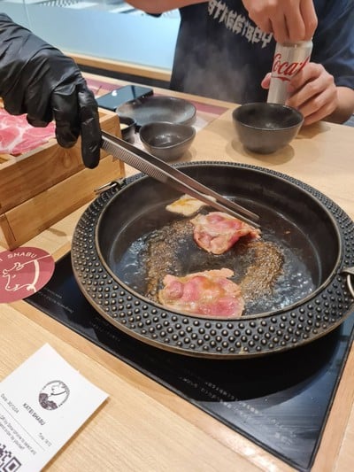 อาหาร หรือ เครื่องดื่ม