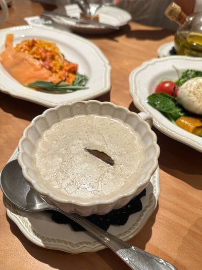 TRUFFLE CREAM SOUP