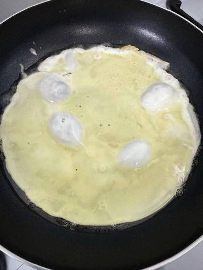วิธีทำ ไข่เบียดกุ้ง 🍳 วิธีทำ ไข่เบียดกุ้ง 🍳