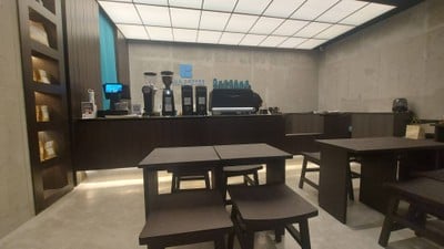 Blue Coffee - One Bangkok วันแบงค็อก