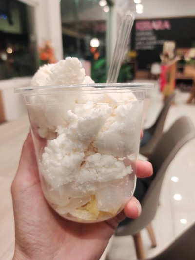 ไอศครีมทรงเครื่อง
