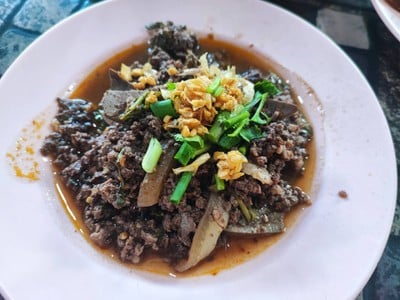 ลาบหมูคั่ว