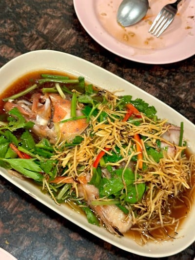 ปลาหม่อหลีนึ่งซีอิ้ว