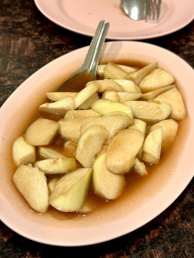 กาเป็กผัดน้ำมันหอย